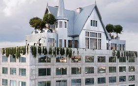 Maison Heler Metz, Curio Collection By Hilton